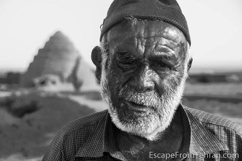 A resident of the Village of Zafaraniyeh